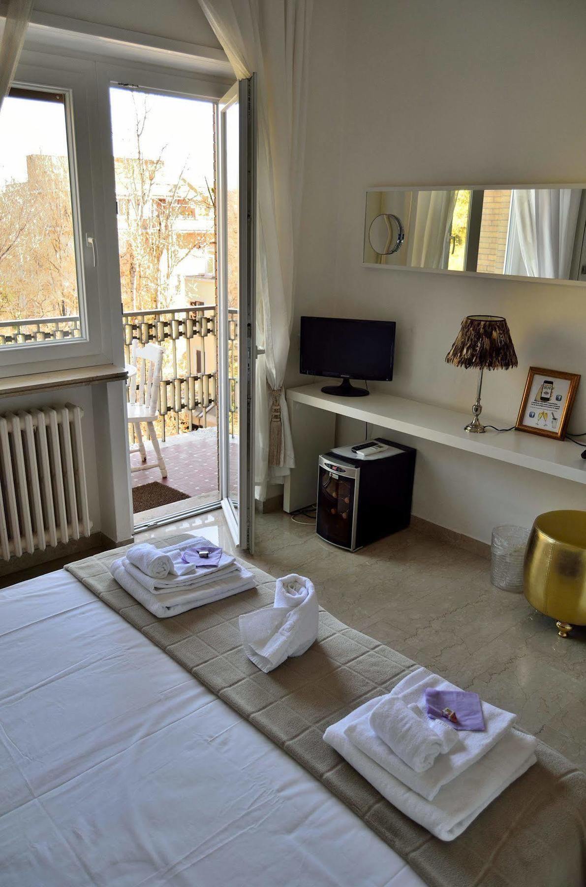 Rome&Suites Extérieur photo